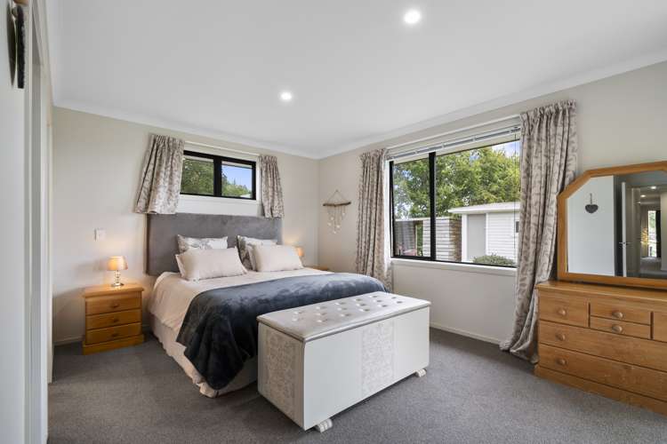 245 Ashhurst Road Bunnythorpe_17