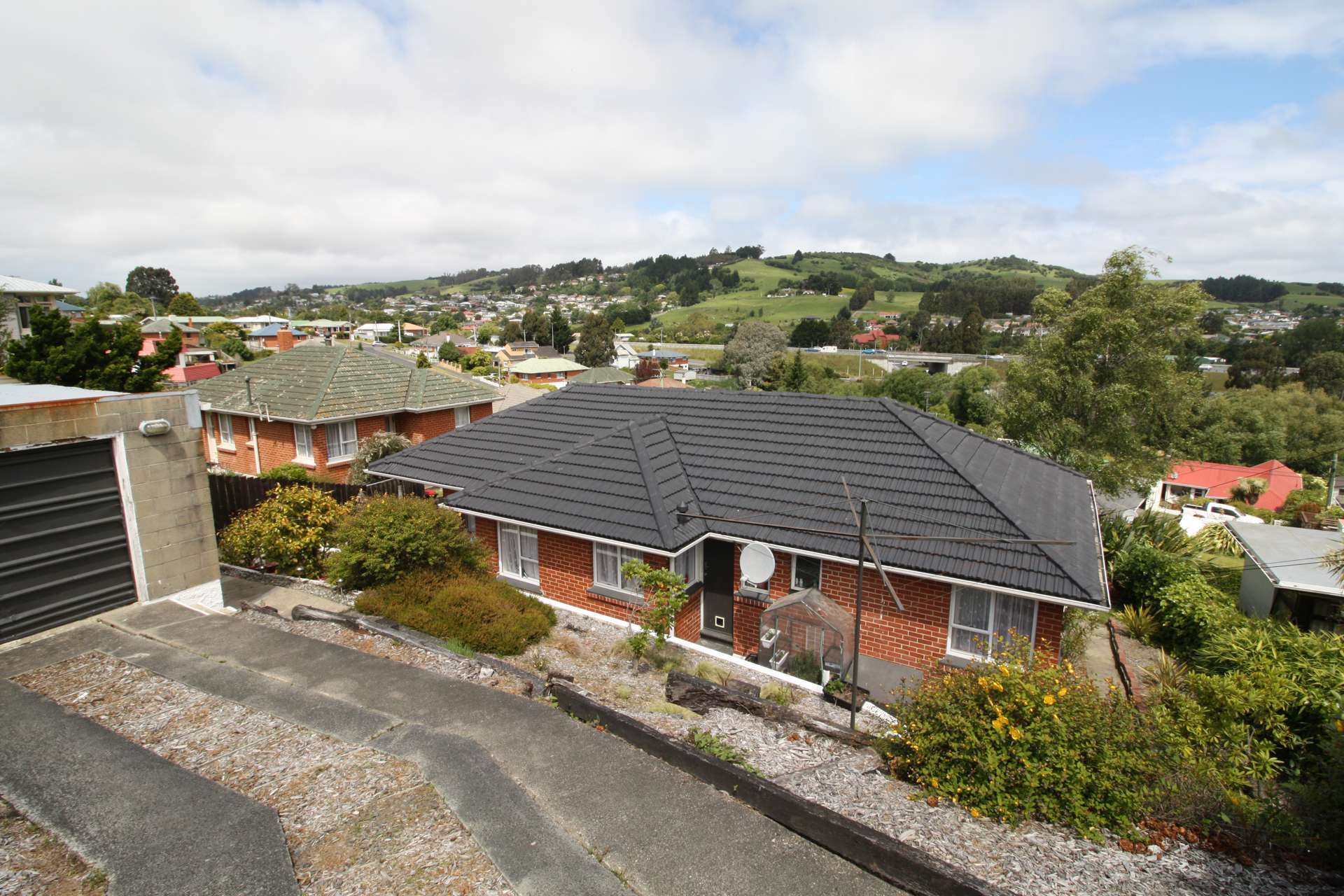 27 Waldron Crescent Green Island_0