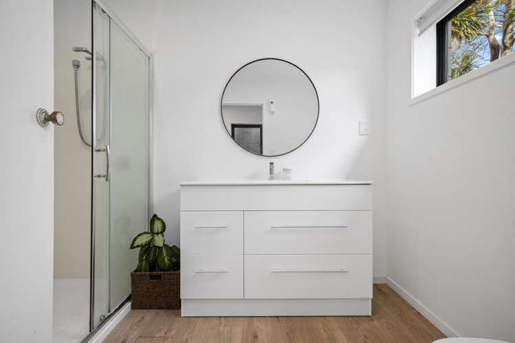 67 Cape Hill Road Pukekohe_7