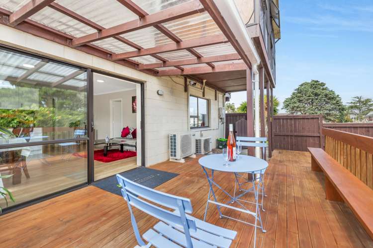 1/39 Hedge Row Sunnyhills_15