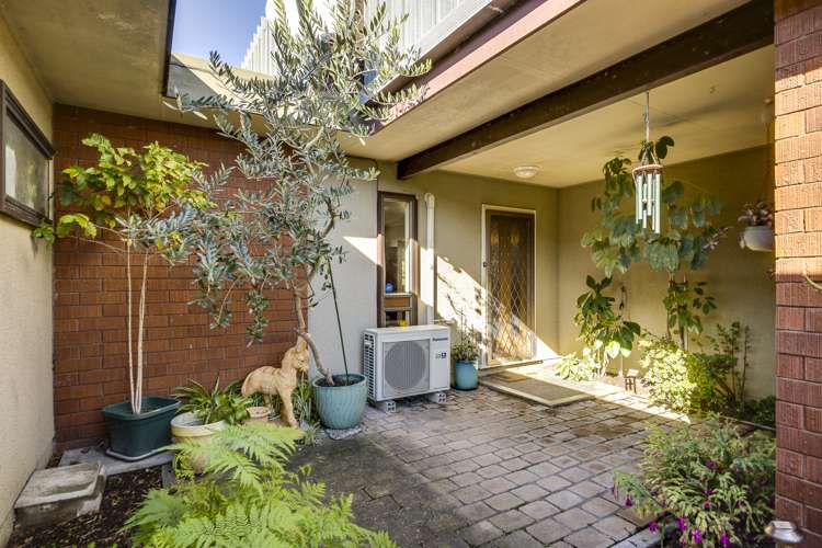4/92 Guppy Road Greenmeadows_11