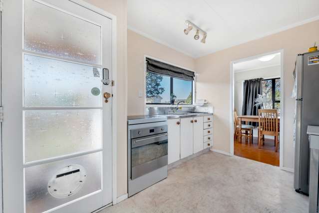 94 Hutchinsons Road Bucklands Beach_4