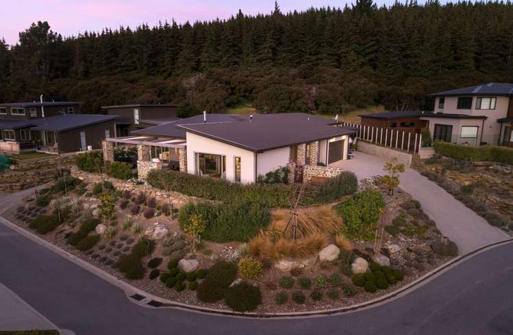 16 Edgewood Place Wanaka_13