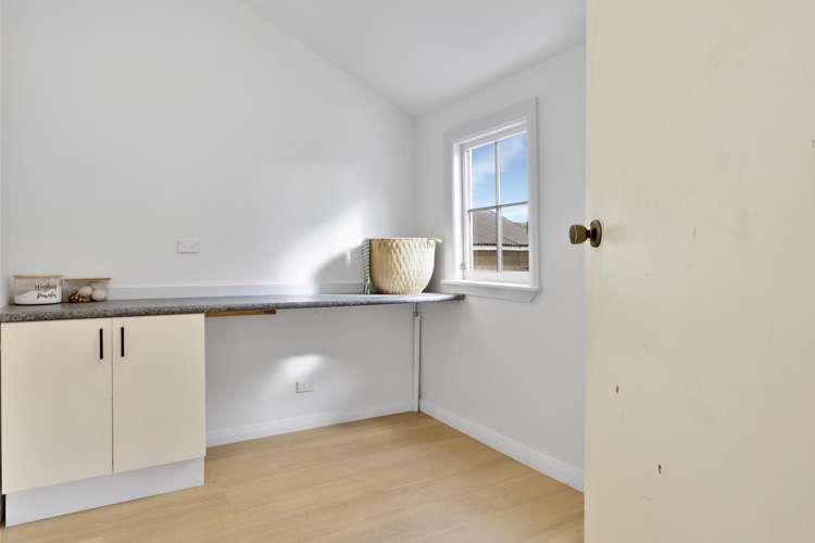 8 Garrison Street Carterton_10