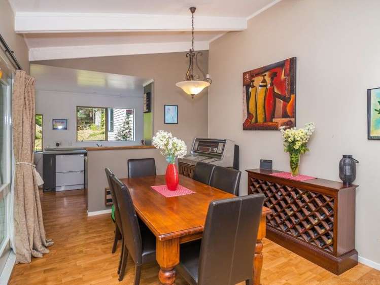 7c Tiniroa Grove Silverstream_8