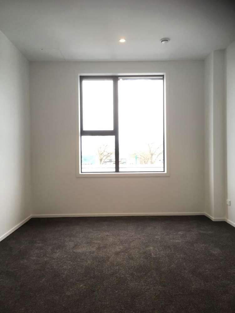 206B/34A Lake Street 11373_6