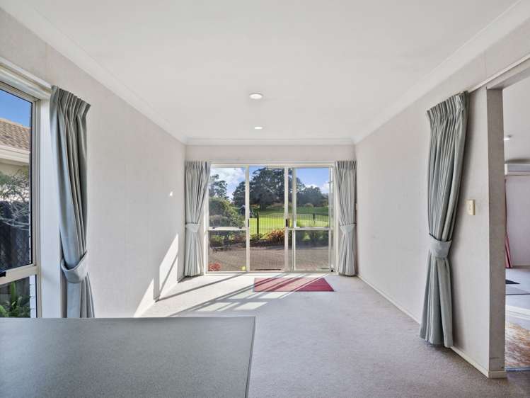 2/39 West Fairway Golflands_10