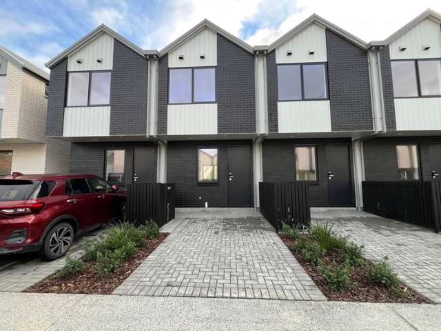 15/21 Makomako Drive Orewa_1