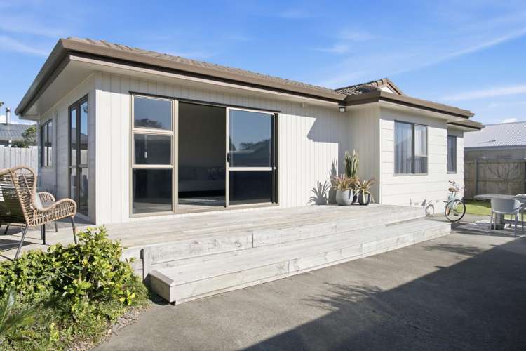 16 Tahara Crescent_0