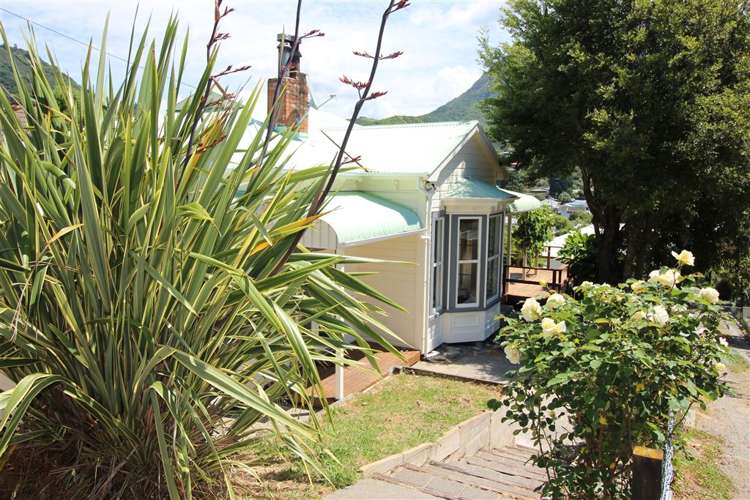 125 Wellington Street Picton_25