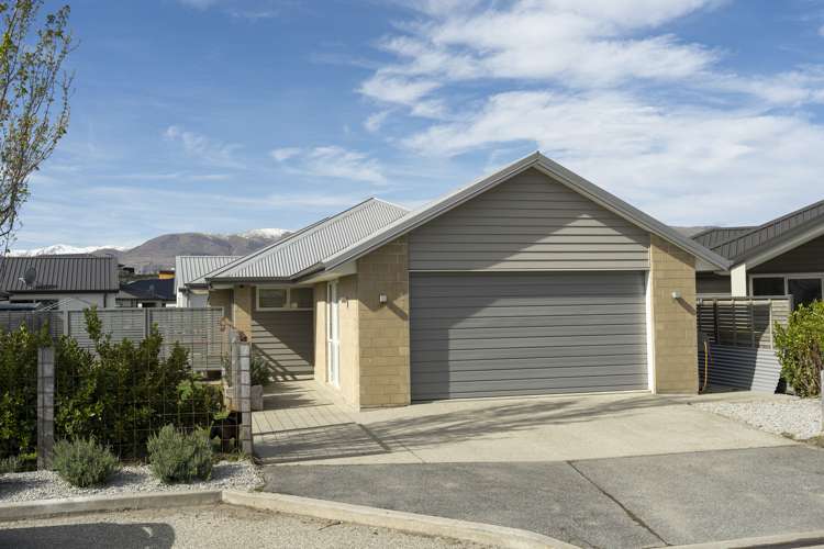 8 Coventry Crescent Lower Shotover_14