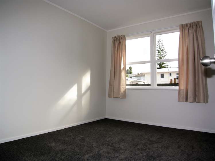 7 Mcquarrie Avenue Wattle Downs_10