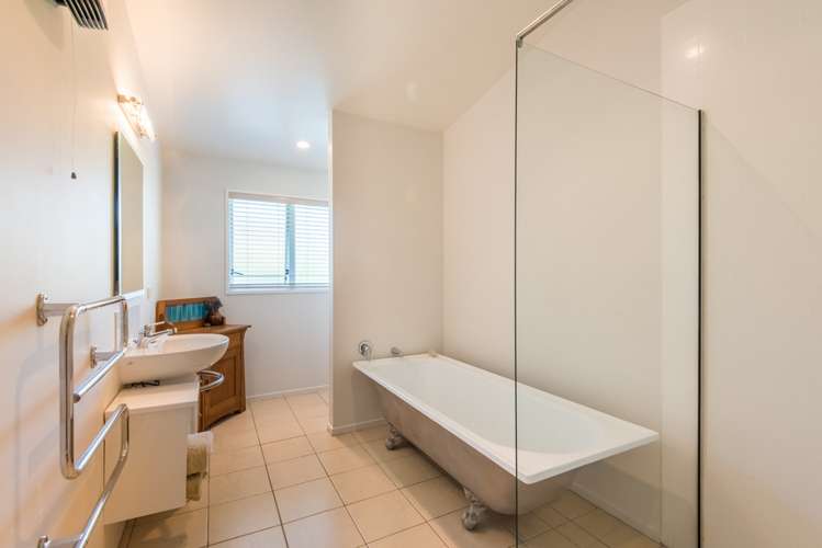 3 Drake Place Lake Hawea_15