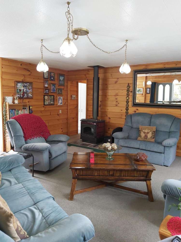 202 Whangamata Road Kinloch_6