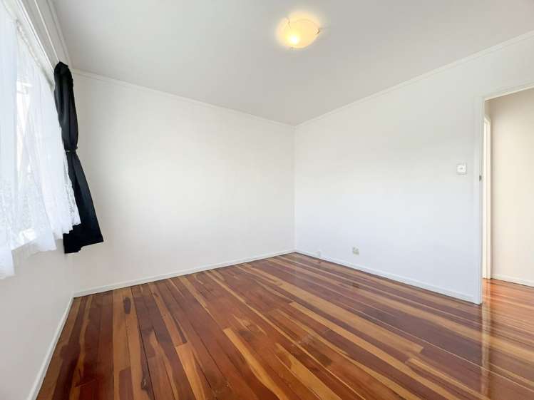 5 Daytona Road 11401_10