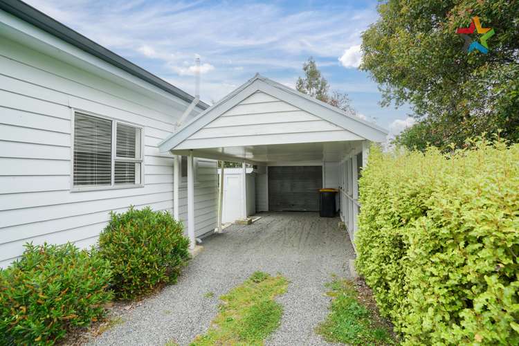 35 Sinclair Avenue Nightcaps_20