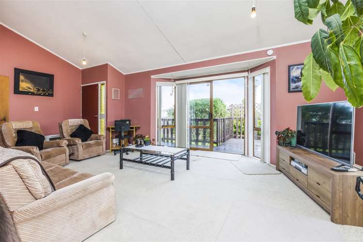 1/45 Grove Road Papakura_5