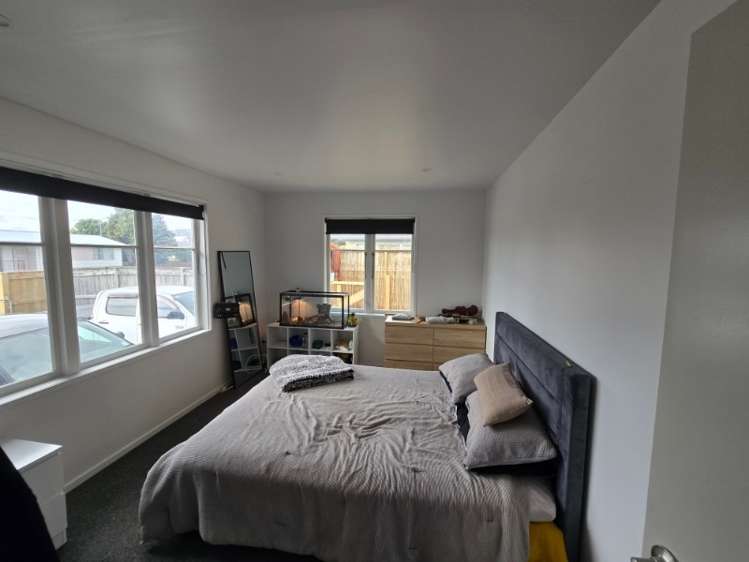  81 Strathmore Avenue Levin_21