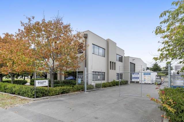 Location, Opportunity and Vacant - Hornby