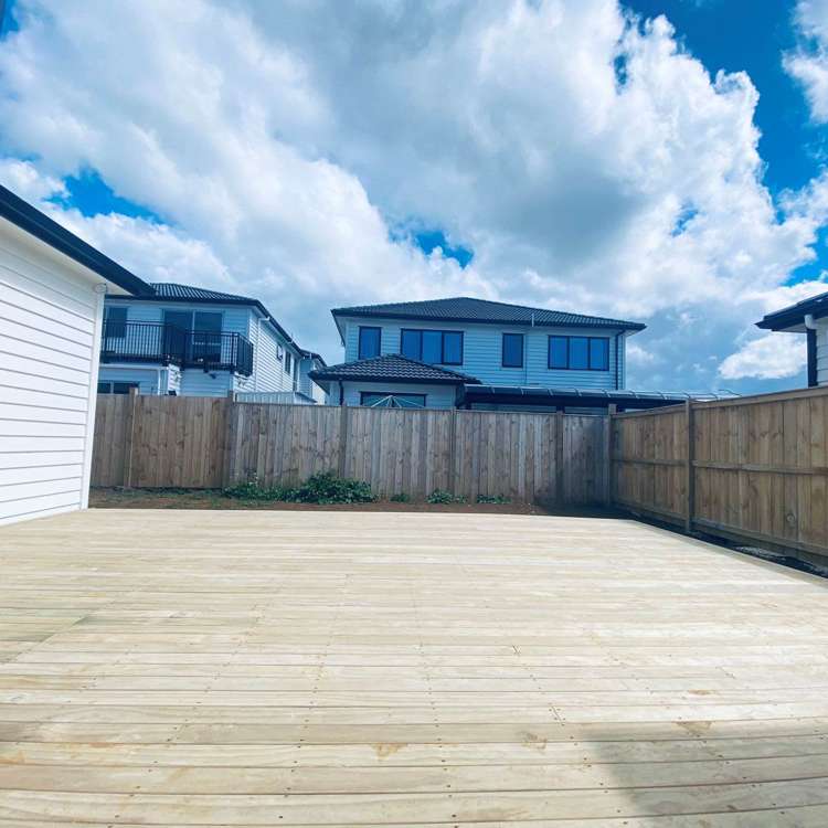 7 Bush View Place Flat Bush_8