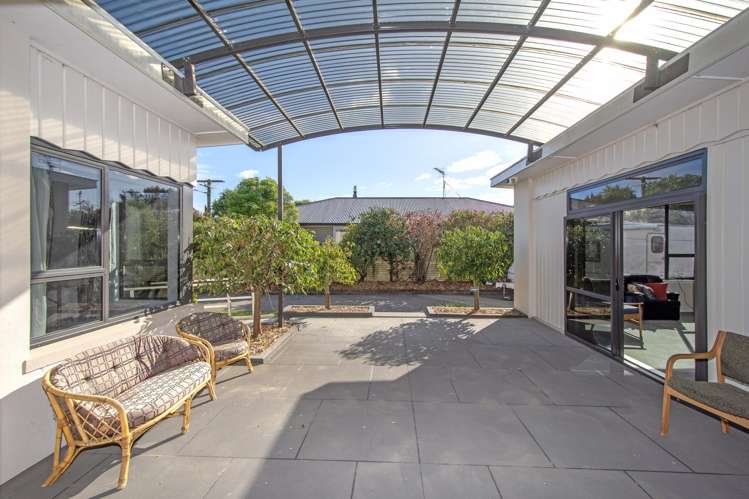 11 Gilbert Street_1