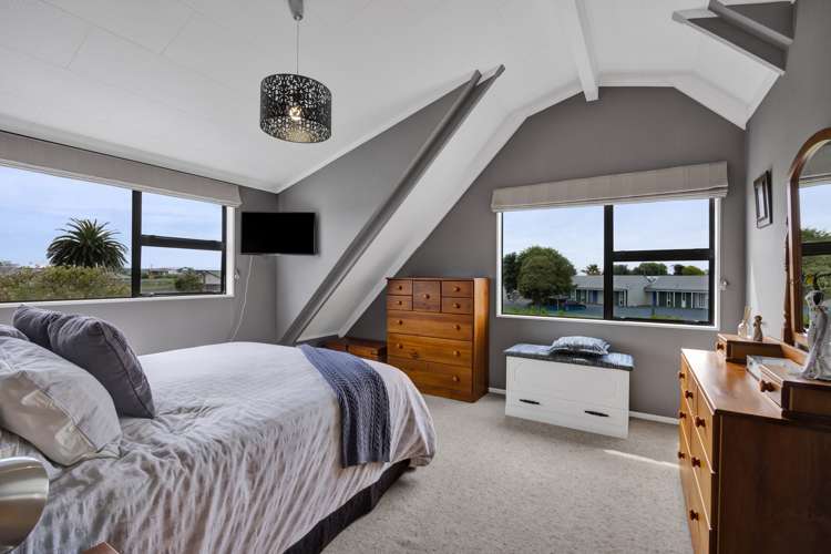 11 County Drive Hawera_16