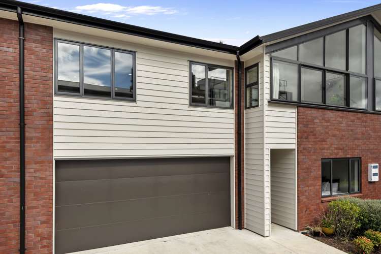 3/15 Cook Street Hamilton East_11