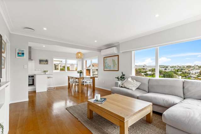 1/7 Newhaven Terrace Mairangi Bay_3