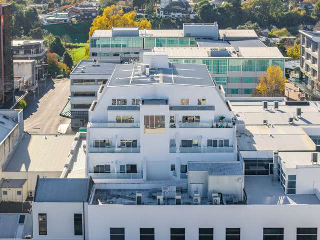 13/391 Victoria Street Hamilton Central_2