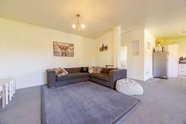 85 Racecourse Road Waipukurau_6