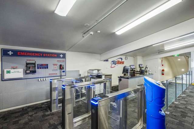 Units 12 & 16, 170 Wairau Road Wairau Valley_4