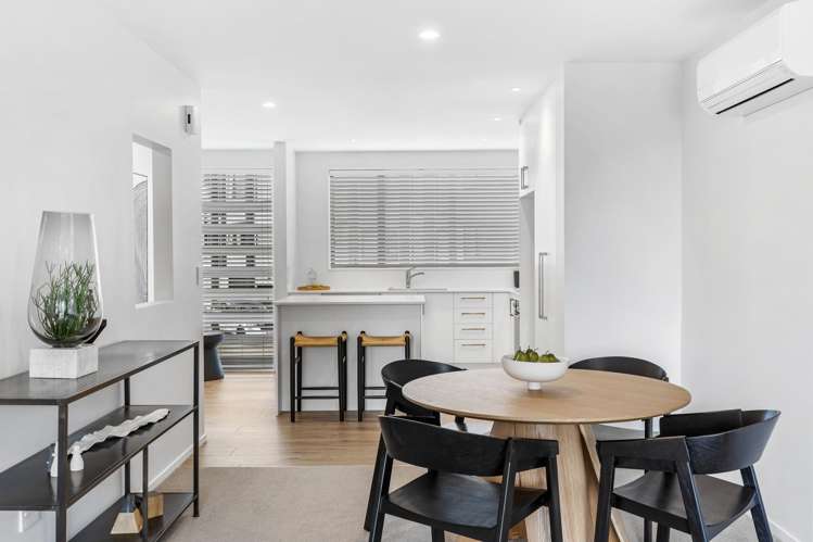 22 Memorial Park Lane Hobsonville_9