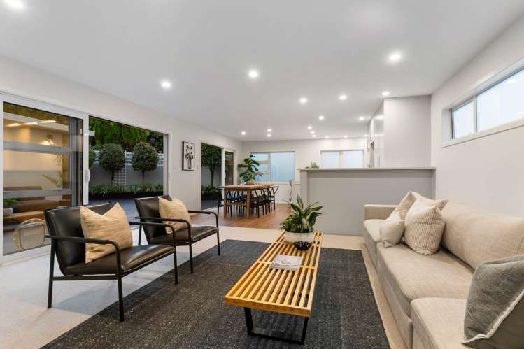 1/15 Sylvan Park Avenue Milford_12