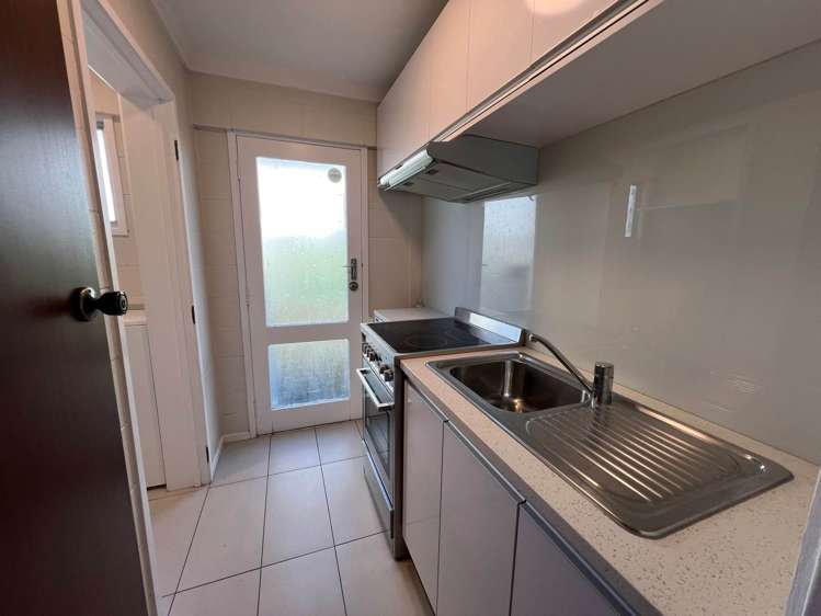 4 Pakira Avenue Glendene_5