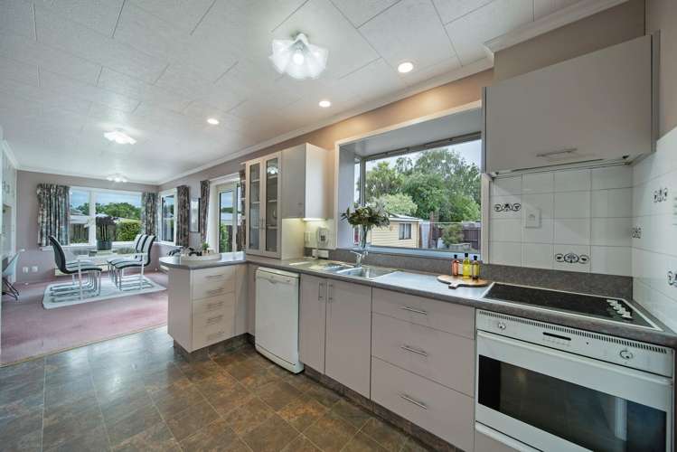 47 Frensham Crescent Woolston_11