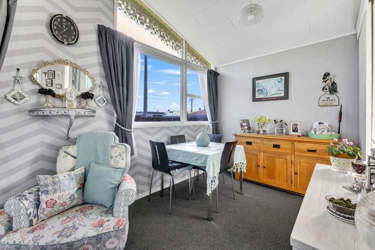 37 Fairfield Road Hawera_10