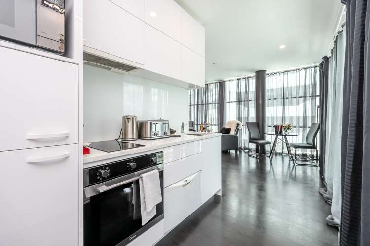 12/137 Quay Street Auckland Central_9