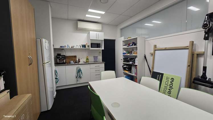 Tenancy 1 + 2/51-57 Fifteenth Avenue Tauranga South_9