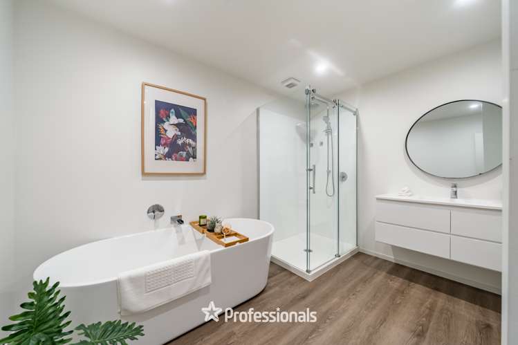 6 Castle Crescent Stokes Valley_12