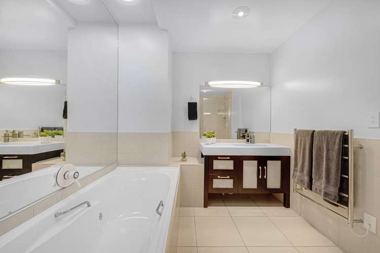 1/176 Upland Road Remuera_21