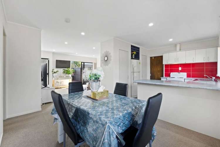 2/30 Kindergarten Drive Conifer Grove_5