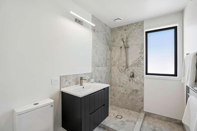 8 Woods Crescent Cromwell_18