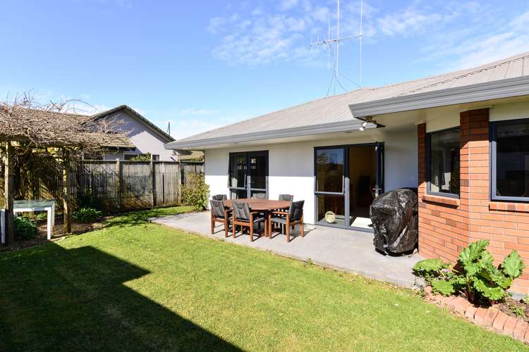 2 Farnah Green Flagstaff_16