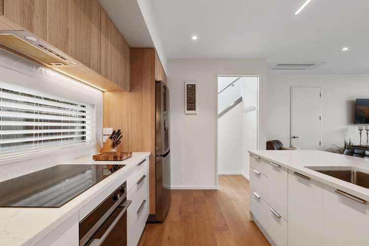 32 Devonport Lane St Albans_13