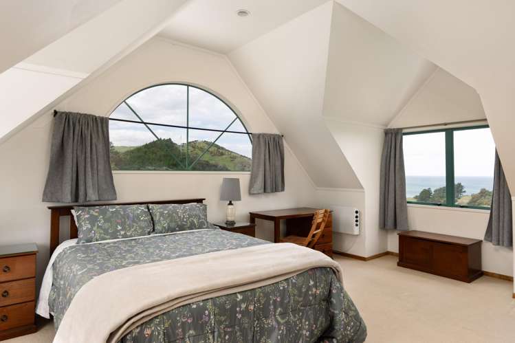 36 Sirrah Street Okitu_19