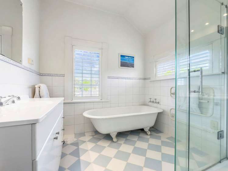 29 Seccombes Road Epsom_18