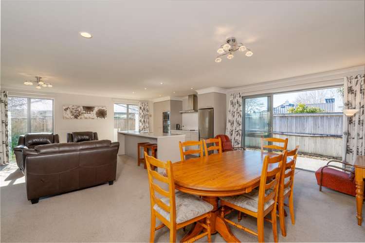 6 Woodhurst Drive Casebrook_4