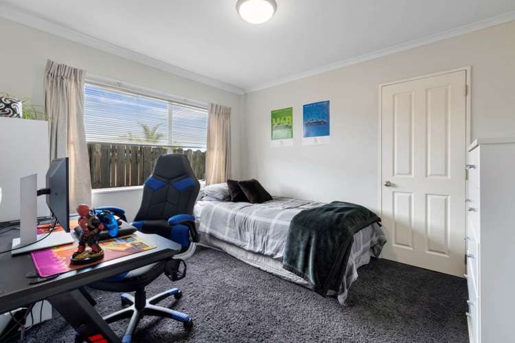 12 John Lister Close Golflands_11