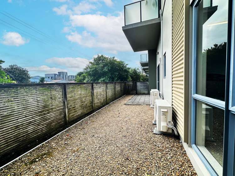 36 Aranui Road Mt Wellington_9