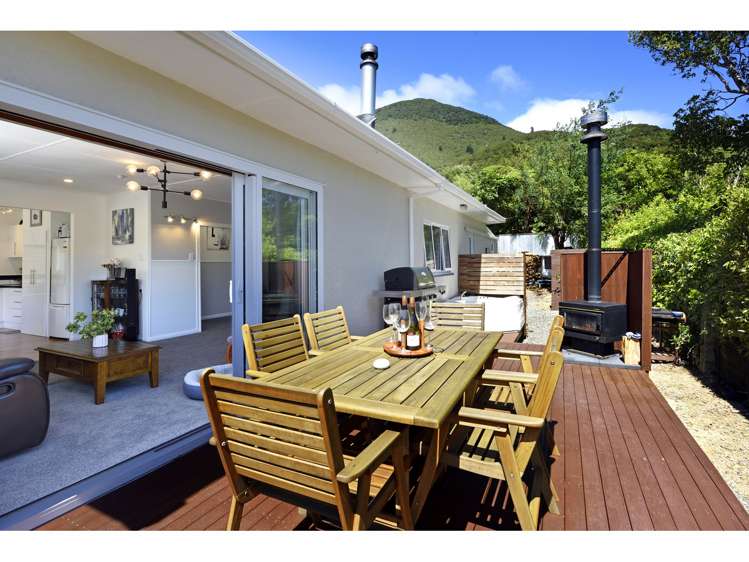 2340 Croisilles-French Pass Road Okiwi Bay_19